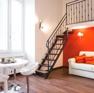 Chiaia Apartment | Comfortable Appartamenti Mergellina with Ocean Views