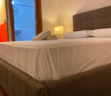 Chiaia Apartment | Comfortable Appartamenti Mergellina with Ocean Views