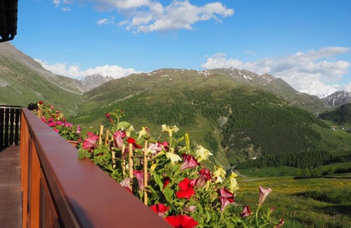 Gembre Apartment | Pet-Friendly Appartamenti Millenium with 9.5/10 Rating