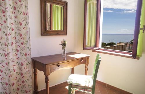 Morcone Apartment | Pet-Friendly Appartamenti Morcone - Goelba, Rated 9/10