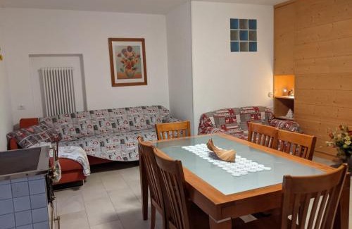 Fraviano Apartment | Pet-Friendly Appartamenti Mosconi Mistica with Ocean Views
