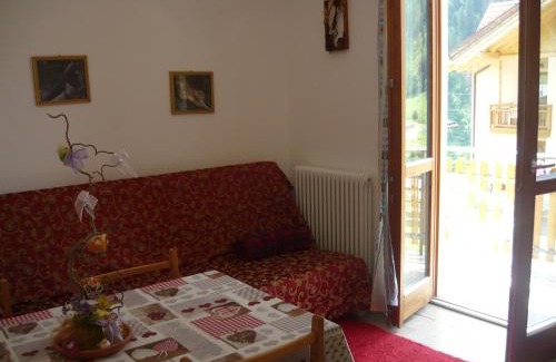 Fraviano Apartment | Pet-Friendly Appartamenti Mosconi Mistica with Ocean Views