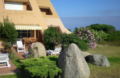 Terravecchia-Portoquadro Apartment | Budget-Friendly Appartamenti Porto Quadro with Family Perks