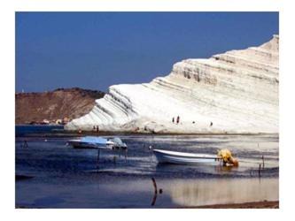 Lido Rossello Apartment | Cozy Appartamenti Scala Dei Turchi with Oceanfront Views