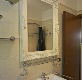 Pino Lago Maggiore Apartment | Inviting Appartamenti Vista da Sogno: Family & Pet Friendly