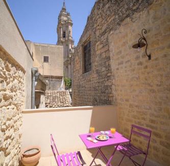 Modica Apartment | Appartamenti Vista San Giorgio - Pomelia