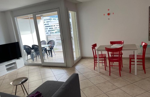 Locarno Apartment | Relaxing Appartamento 2.5 with Pool in Heart of Locarno