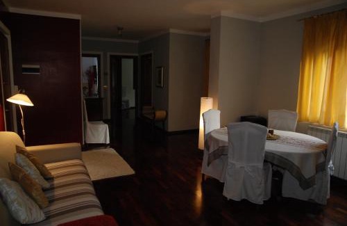 Pieve di Teco Apartment | Cozy Appartamento 26: Perfect for Families and Pets