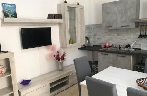 Capaci Apartment | Cozy 60 sqm Apartment Just 800m from the Beach