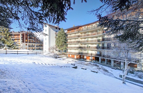 Sauze d'Oulx Apartment | Enjoy Mountain Views at Appartamento 7 Bello
