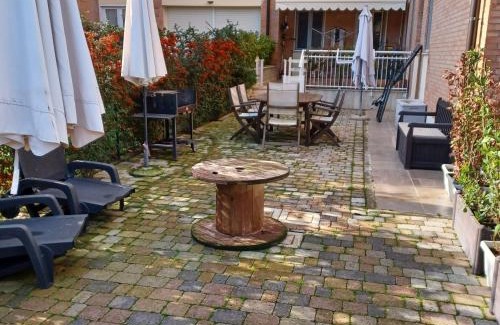 Calambrone Apartment | Family-Friendly Appartamento 9 with Pool and High Ratings