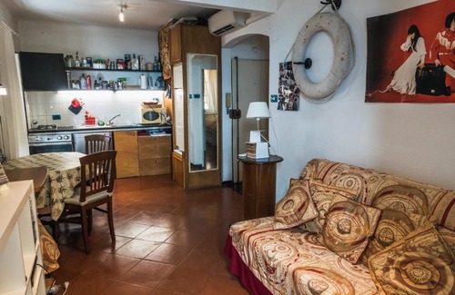 Sturla Apartment | Relaxing Oceanfront Apartment Just Steps from the Beach