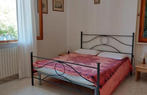 Quercianella Apartment | Family-Friendly Apartment Steps from the Sea in Quercianella