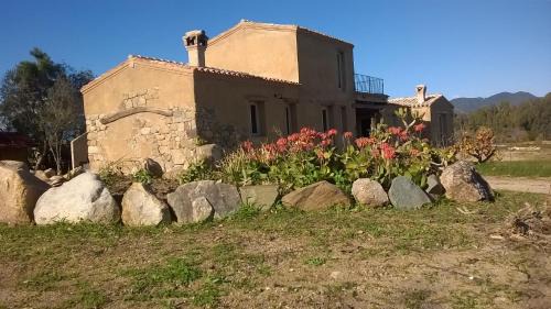 Muravera Apartment | Cozy Appartamento a Feraxi with Kitchen - Guest Rated 9/10