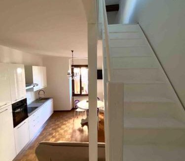 Cecina Apartment | Appartamento a Cecina sul Lago di Garda