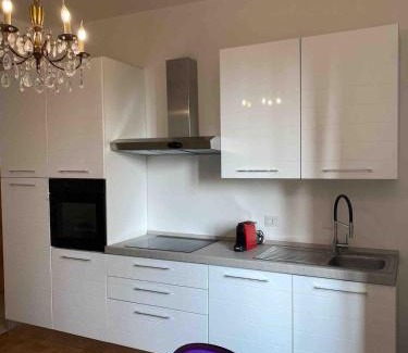 Cecina Apartment | Appartamento a Cecina sul Lago di Garda
