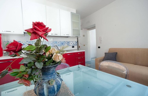 Vietri sul Mare Apartment | Inviting Apartment in Vietri sul Mare with Spa & Breakfast