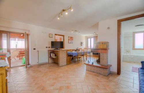Gianola House | Seaside Apartment Steps from the Beach with Ocean Views
