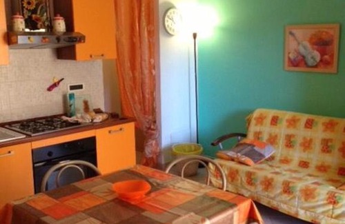Imperia House | Cozy Garden Home Perfect for Families with Children