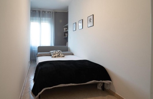 Sanremo Apartment | Cozy Apartment with Private Parking - Rated 9/10 by Guests