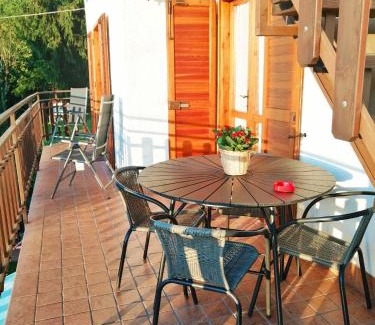 Borno Apartment | Appartamento Acero Rosso