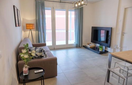 Borgo Roma Apartment | Family-Friendly Appartamento AL 45 in B.go Roma - Rated 9.8