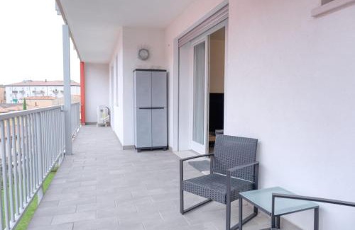 Borgo Roma Apartment | Family-Friendly Appartamento AL 45 in B.go Roma - Rated 9.8
