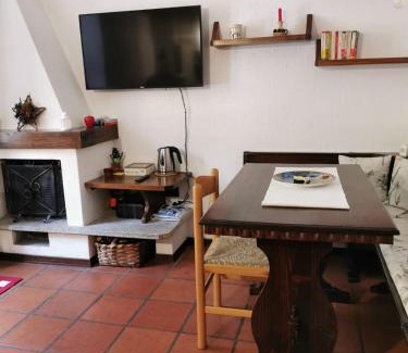 Ponte di Legno Apartment | Pet-Friendly Appartamento Alba - Family Comfort Awaits