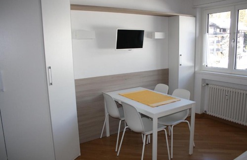 Madesimo Apartment | Highly Rated Appartamento Alla Fonte - Family and Accessible Stay
