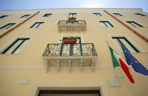 Trapani City Centre House | Central Appartamento Anice D: Family-Friendly with Wi-Fi