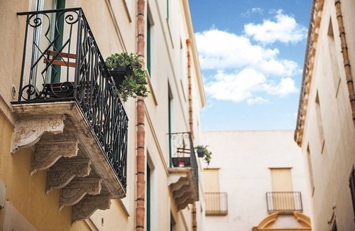 Trapani City Centre House | Central Appartamento Anice D: Family-Friendly with Wi-Fi