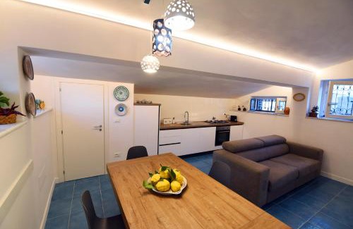 Amalfi Apartment | Oceanfront Retreat at Antica Residenza Amalfitana