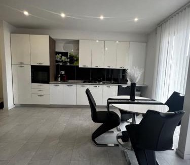 Vicenza Apartment | Pet-Friendly Appartamento ARIS: Guest Rated 9.2/10