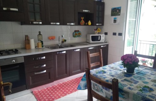 Prati Apartment | Discover "La Nocciola": Family-Friendly Apartment Getaway