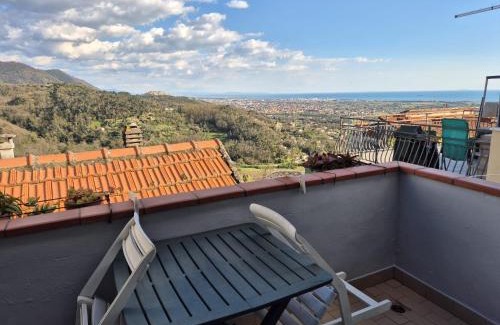 Castelnuovo Magra Apartment | Guest Rated: Appartamento Bellavista - Family-Friendly Retreat