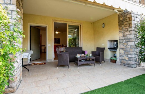 Raffa Apartment | Oceanfront Appartamento Benaco 108 with Pool & Great Views