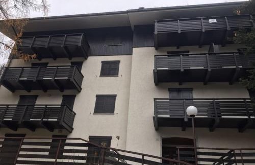 Madesimo Apartment | Family-Friendly Appartamento Bernasconi with High Ratings