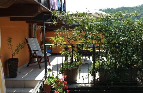 Comero Apartment | Charming 2-Bedroom Apartment with Terrace by Lago Maggiore