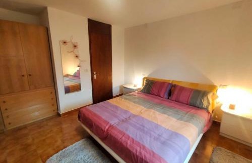 Biumo Superiore Apartment | Cozy Apartment: Il Nido sui Tetti di Varese Awaits You