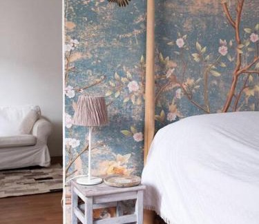 Chinatown Apartment | Charming Apartment in the Heart of Chinatown - Child Friendly