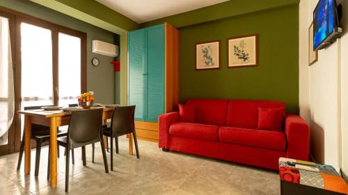 Syracuse Apartment | Guest Rated 10/10: Appartamento Carmi with Garden Oasis