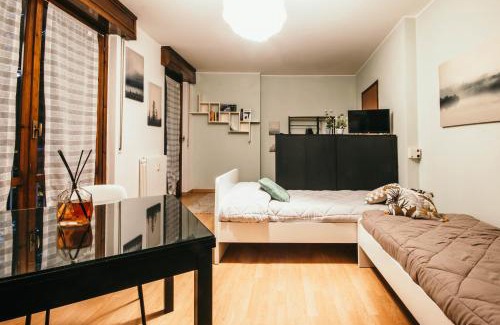 Downtown Apartment | Comfortable Stay at Appartamento Castelli - Family Friendly