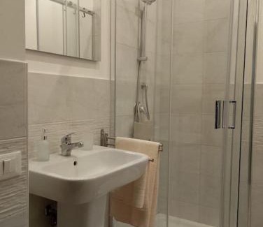 Corso dei Mille - Sant'Erasmo House | Cozy Nina's House in Historic City Center - Family & Pets Welcome