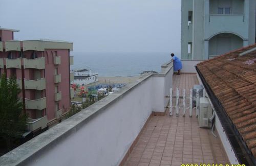 Misano Adriatico Apartment | Pet-Friendly Retreat: Appartamento Cinzia with Great Reviews