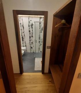 Peio Bed & Breakfast | Child-Friendly Comfort at Appartamento Cirmolo - Rated 9.5