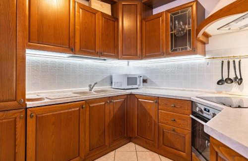 Cles Apartment | Top-Rated Appartamento Cles: Family-Friendly & Accessible