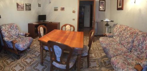Cogolo House | Welcoming Appartamento Cogolo with Terrace for Families