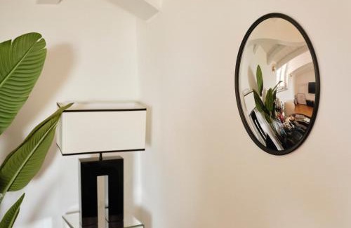 Cantu Apartment | Appartamento con 2 stanze e 2 bagni