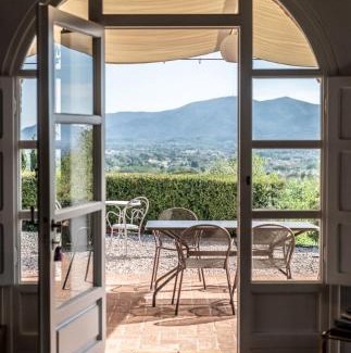 Capannori Apartment | Charming Apartment with Scenic Views and Pool Access