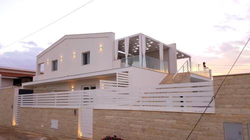 Reitani Apartment | Inviting Oasi 2 Apartment with Pool and Breakfast Options